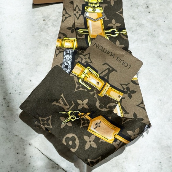 Louis Vuitton Bandeau Monogram Confidential Silk Scarf Brown & Box - Picture 7 of 7